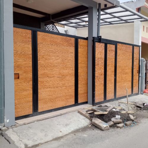 Pintu Pagar Besi Surabaya 12